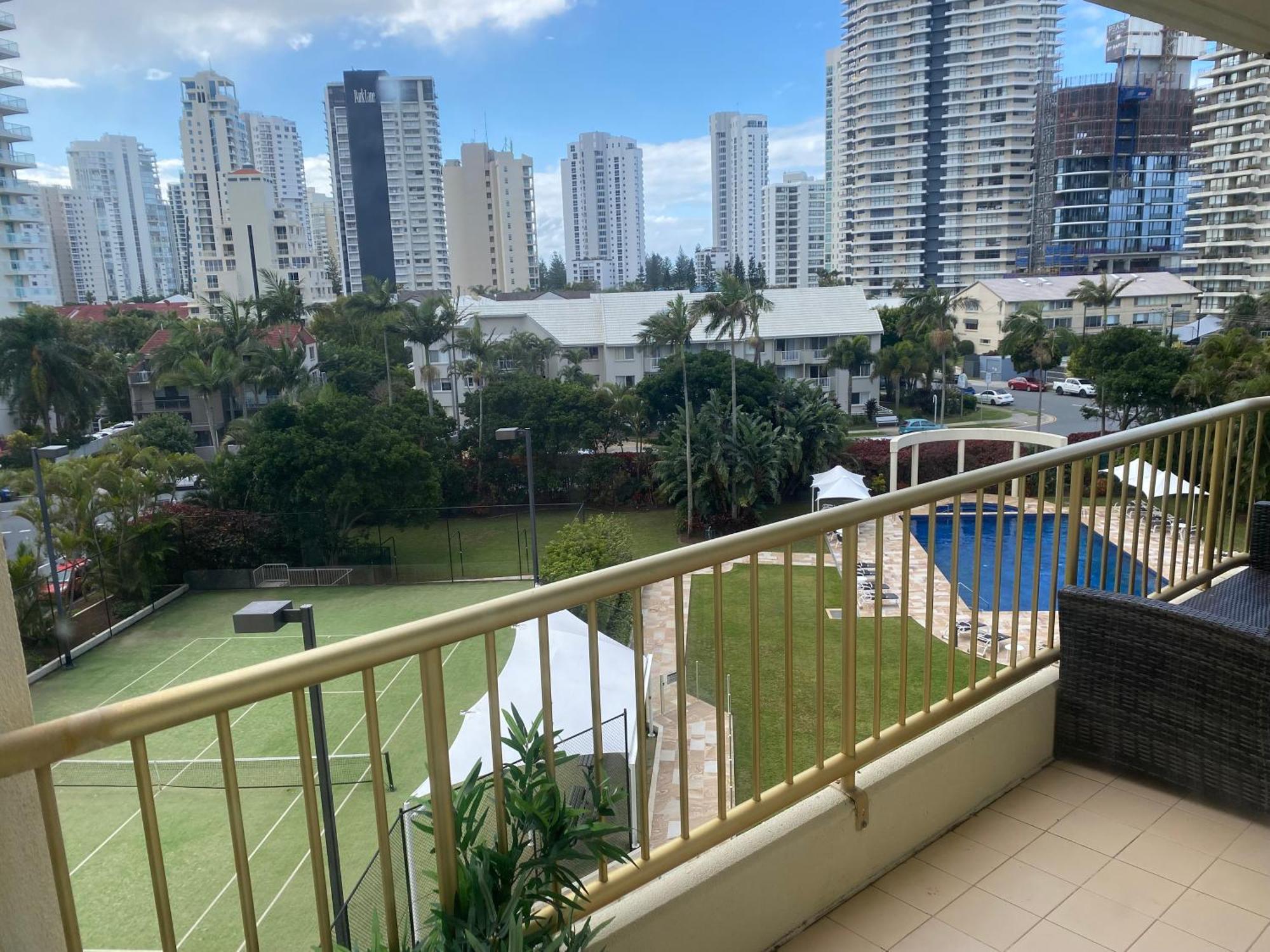 Contessa Holiday Apartments Gold Coast Exterior foto