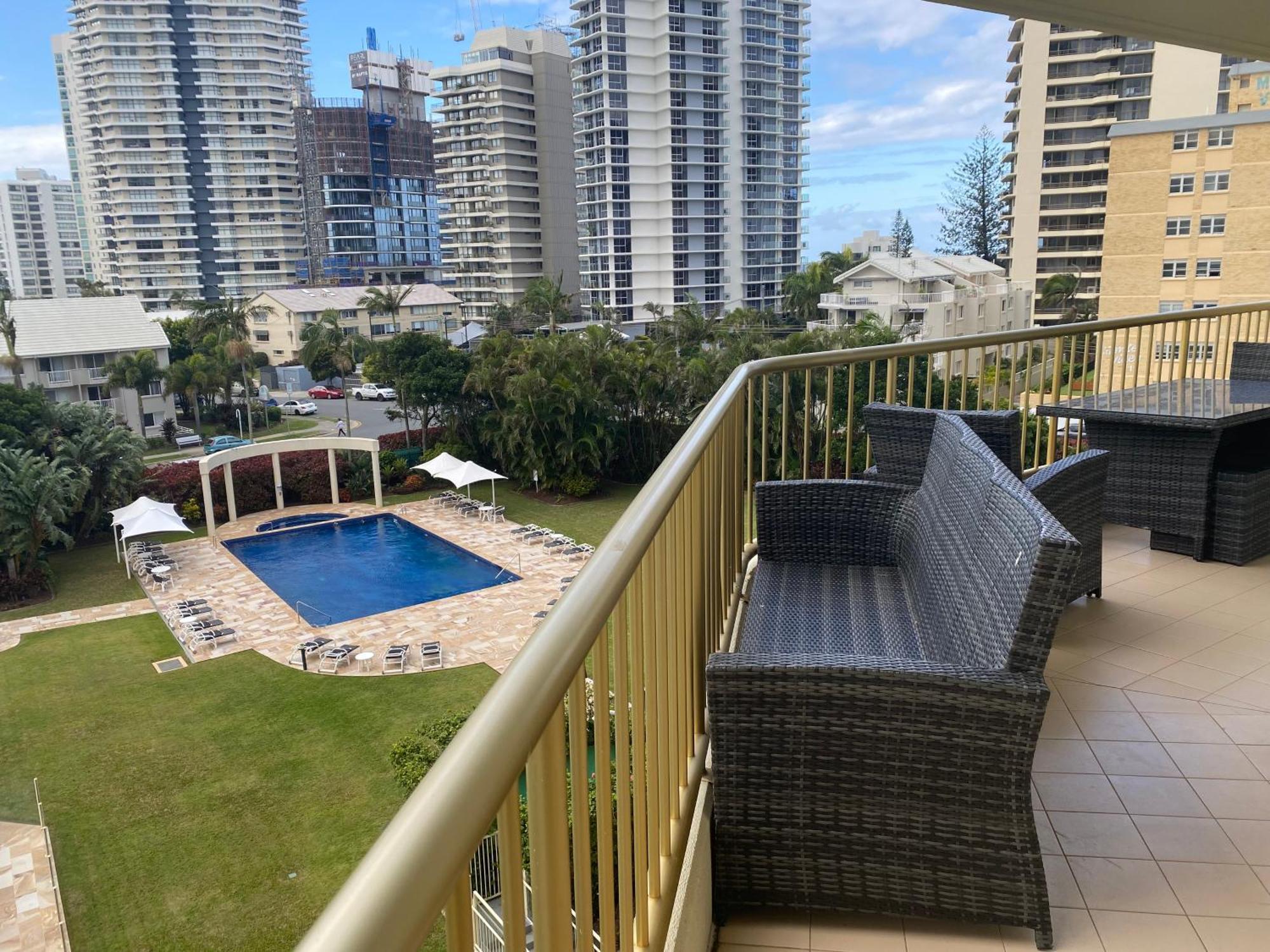 Contessa Holiday Apartments Gold Coast Exterior foto