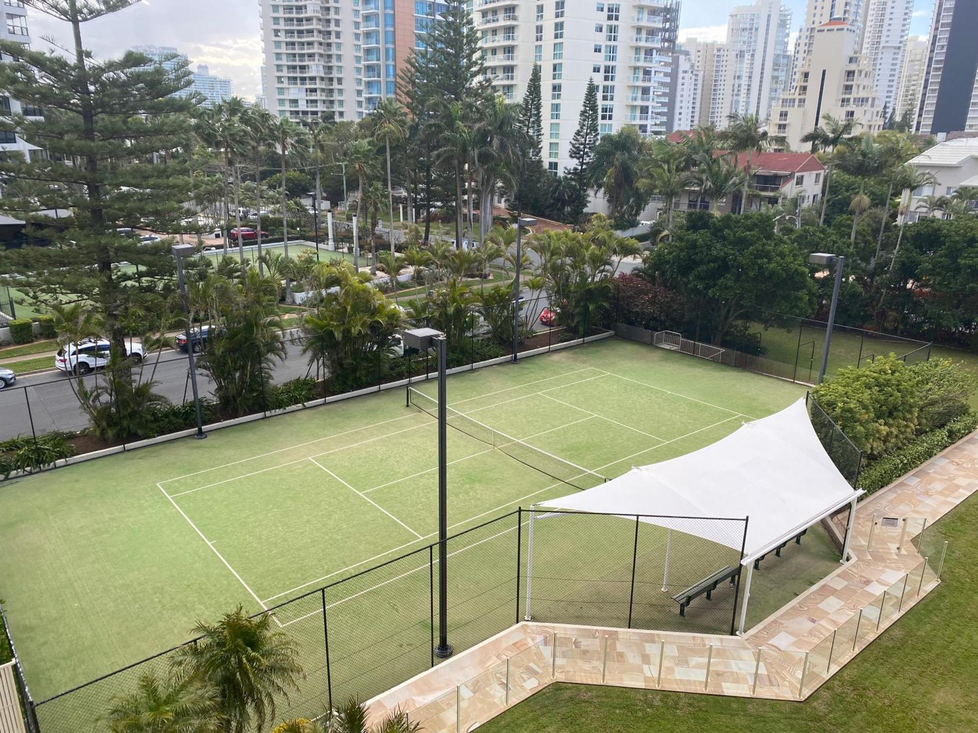 Contessa Holiday Apartments Gold Coast Exterior foto